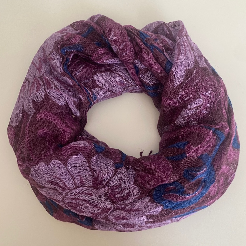 Floral Print Women’s Scarf